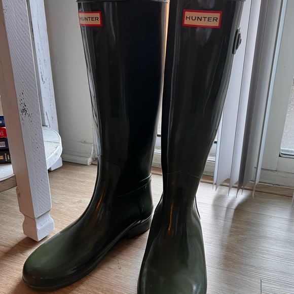 Hunter Refined Gloss Tall Wellington Boots - Picture 3 of 9
